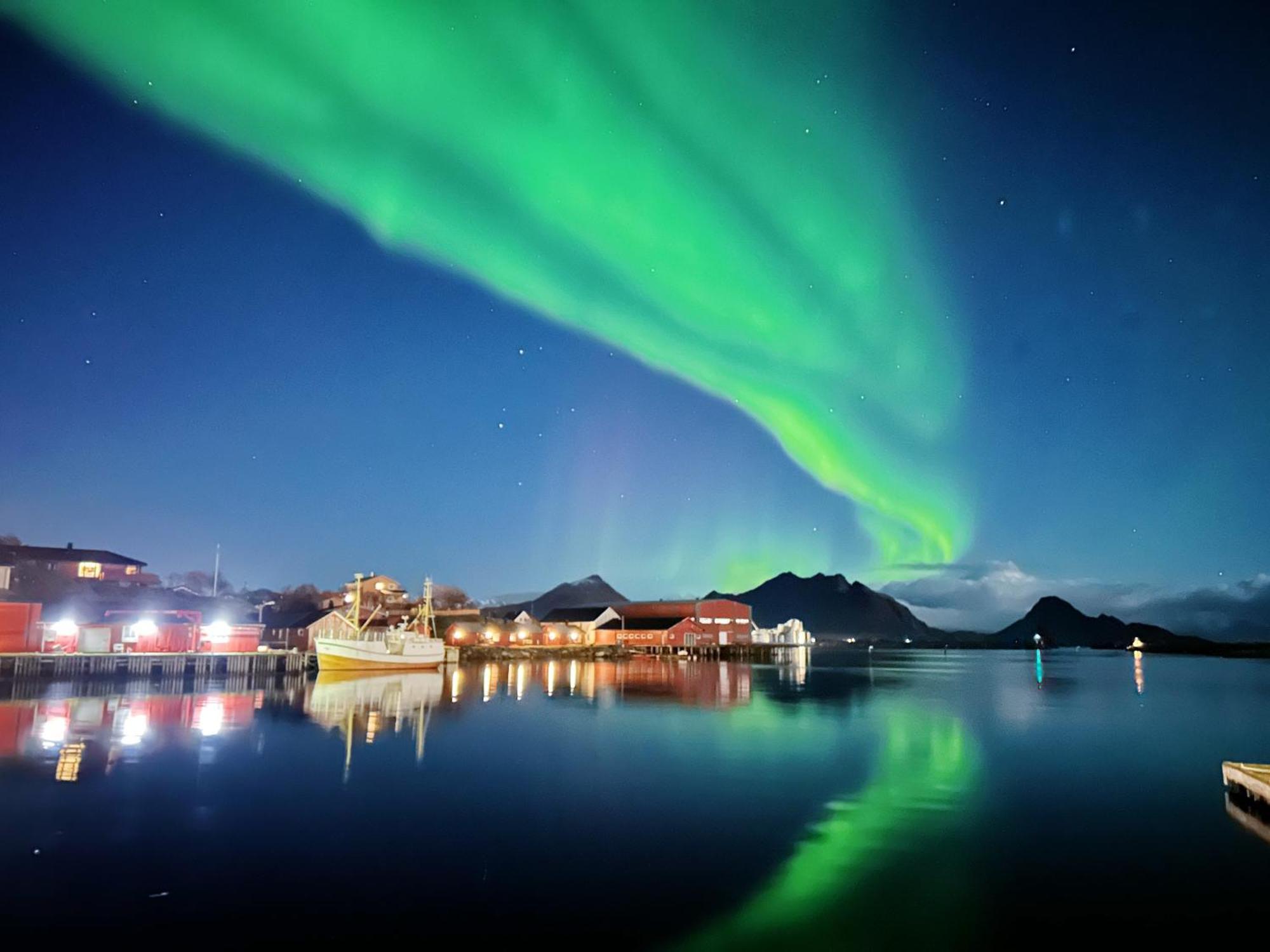 Kræmmervika Havn Ballstad Eksteriør billede