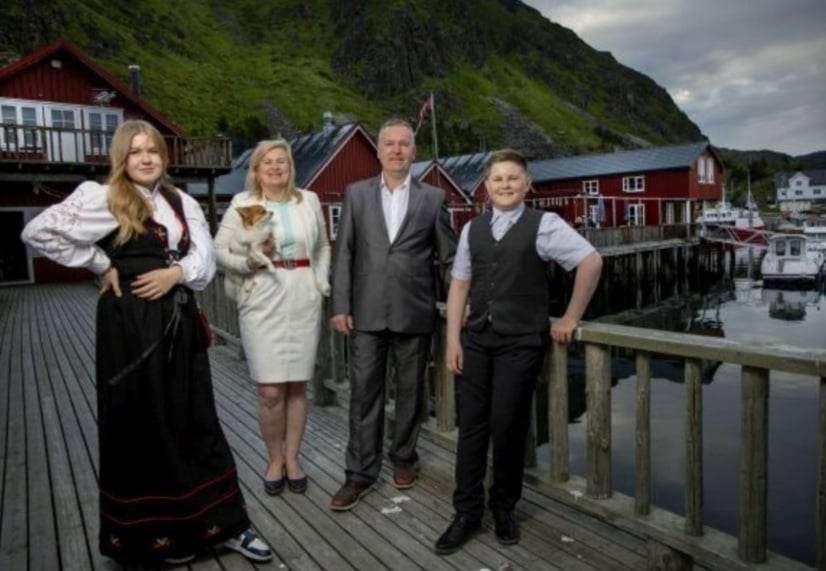 Kræmmervika Havn Ballstad Eksteriør billede